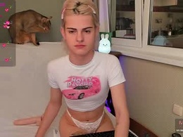 Most Recent Photo of little_femb0y