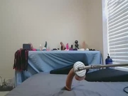 Most Recent Photo of livey944873