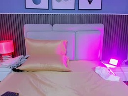 Most Recent Photo of liz__cute