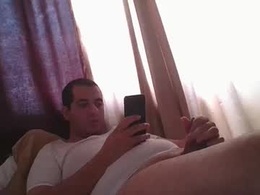 Most Recent Photo of lolobobo1990