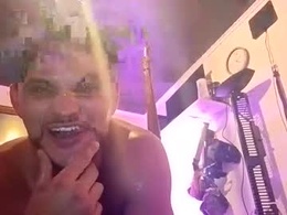 Most Recent Photo of lookhim25