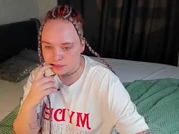 Most Recent Photo of looly_rise