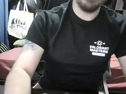 Most Recent Photo of lordtomu