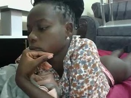 Most Recent Photo of lotty_baby