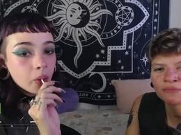 Most Recent Photo of lovelockedlips