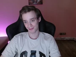 Most Recent Photo of lovesacrifice