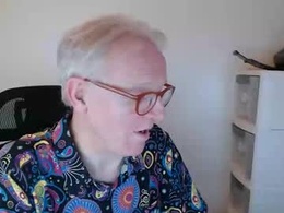 Most Recent Photo of lovetoconnect