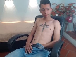 Most Recent Photo of lucasssmith11