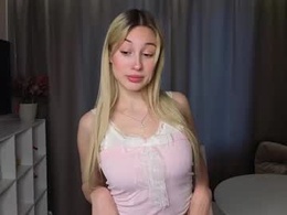 Most Recent Photo of luna_licks