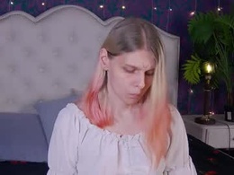 Most Recent Photo of lunaex_
