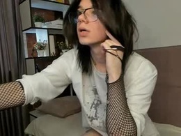 Most Recent Photo of lunaroffset