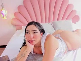 Most Recent Photo of lunarossy