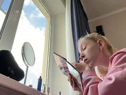 Most Recent Photo of lunawhitex
