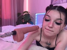 Most Recent Photo of luvlyveronica