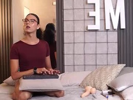 Most Recent Photo of luxa_velvett