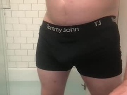 Most Recent Photo of lvguynextdoor440656