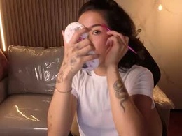 Most Recent Photo of lynn_turner_