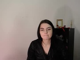 Most Recent Photo of m_i_k_i_