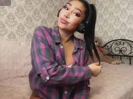 Most Recent Photo of madelinekiss_