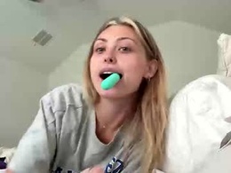 Most Recent Photo of madirose69