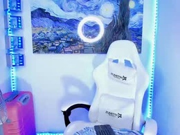 Most Recent Photo of madisson_divina