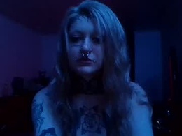 Most Recent Photo of maeee_