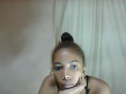 Most Recent Photo of maevagirl