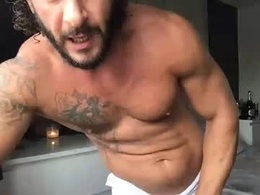 Most Recent Photo of magic_mike_666_26
