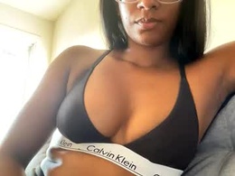 Most Recent Photo of mamacita789