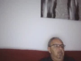 Most Recent Photo of mambow99