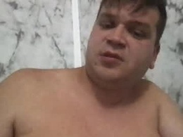 Most Recent Photo of manuell93_