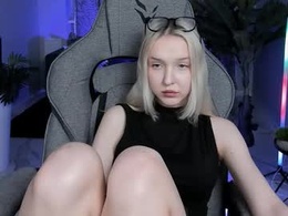 Most Recent Photo of maoqibeverly