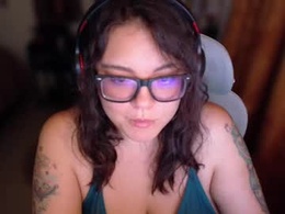 Most Recent Photo of marcela2101s