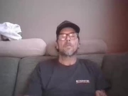 Most Recent Photo of marriedsub72