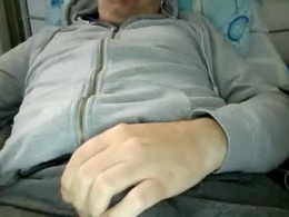 Most Recent Photo of mart83_sllo
