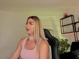 Most Recent Photo of martiina_rose