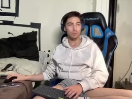Most Recent Photo of maskyg2000