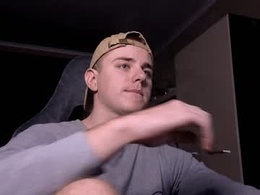 Most Recent Photo of matt_aniston