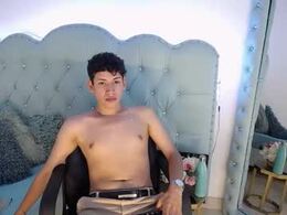 Most Recent Photo of matteo_white1