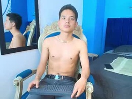 Most Recent Photo of max_myerss