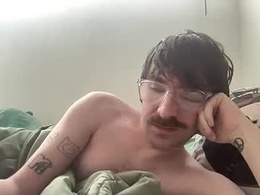 Most Recent Photo of maxximus543280