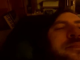 Most Recent Photo of maxxxxxstonerboner