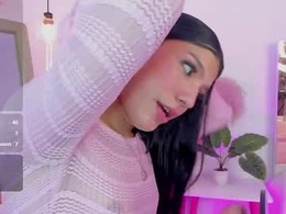 Most Recent Photo of may_fox_