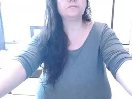 Most Recent Photo of mayabbw50tits