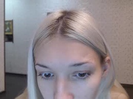 Most Recent Photo of maybe_doll