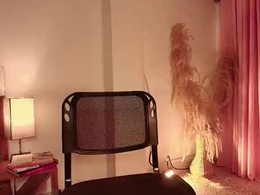 Most Recent Photo of meganlux_1