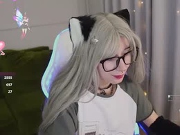 Most Recent Photo of meomeee