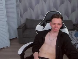 Most Recent Photo of meverik_oushen