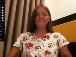 Most Recent Photo of mia__mi