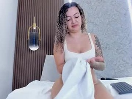 Most Recent Photo of mia_dollce